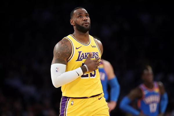 03月10日 NBA常規賽 76人vs騎（qí）士 全場錄（lù）像回放