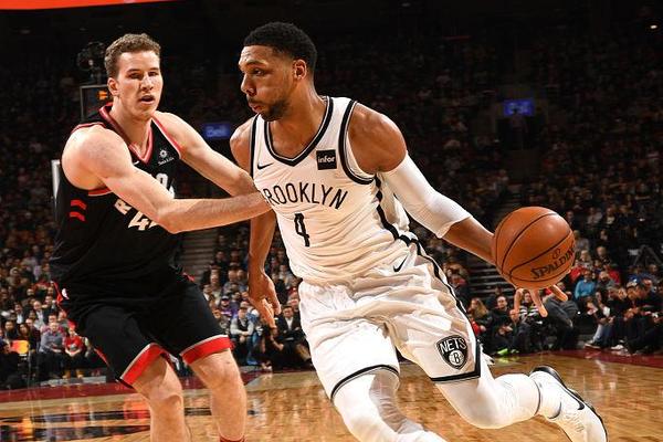 2年前的今天：詹姆斯成為NBA曆史上首位得到40000分（fèn）的球員