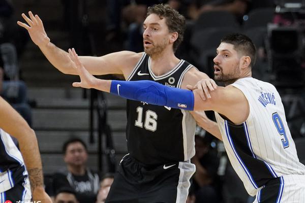 03月10日 NBA常規賽 尼克（kè）斯（sī）vs快船 全場錄（lù）像回放