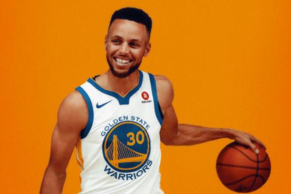 追（zhuī）夢：為啥NBA的一切都能擺在台麵上 唯獨（dú）裁判的事不能？